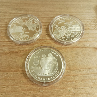 Muistomitali 3 kpl, Suomi Taisteli 1939-1945