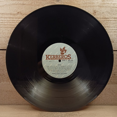 LP-levy, Pedro's Heavy Gentlemen