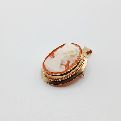 Camee riipus/rintakoru, 14k kultaa