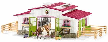 Schleich 42344 Hevostalli tarvikkeineen, valk.