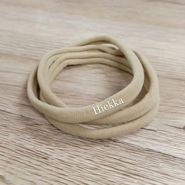 One size nylonpanta, eri värejä