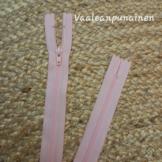 YKK Umpivetoketju 50 cm Vaaleanpunainen