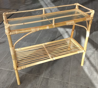 Kukkapöytä 80 cm rottinkia HUOM: toimitusaika n. 3 viikkoa