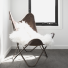 NEULEKIRJAT, SISUSTUS JA MUUT