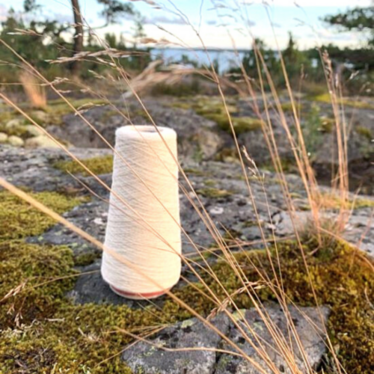 Knokkon Nokkos-puuvillalanka, kartio 100 g / 1600 m