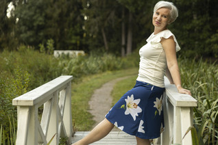 Laura puolihame. Lilja marine