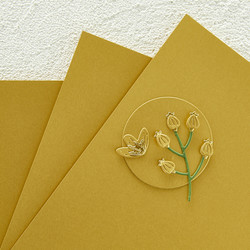Spellbinders Brush Gold Cardstock -helmiäiskartonki