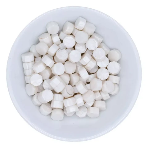 Spellbinders Wax Beads -vaha, sävy Pearl White
