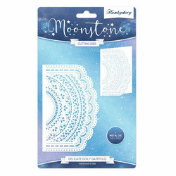 Hunkydory stanssi Delicate Doily Gatefold