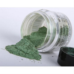 Jacquard Pearl Ex -pigmenttijauhe, sävy Spring Green