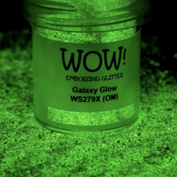 Wow! Galaxy Glow -kohojauhe, (OM), sävy pimeässä loistava