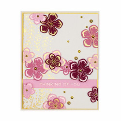 Spellbinders Glimmer Hot Foil -kuviolevy -ja stanssisetti Glimmering Layered Flowers