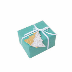 Sizzix Switchlits kohokuviointikansio sekä stanssisetti Festive Trees