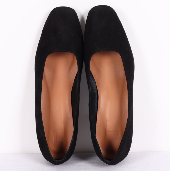 Flattered, Billie Black Suede