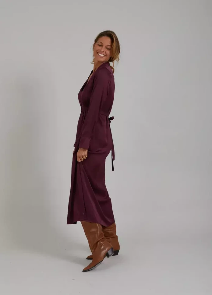Coster Copenhagen, Dress W. V-neck and gatherings