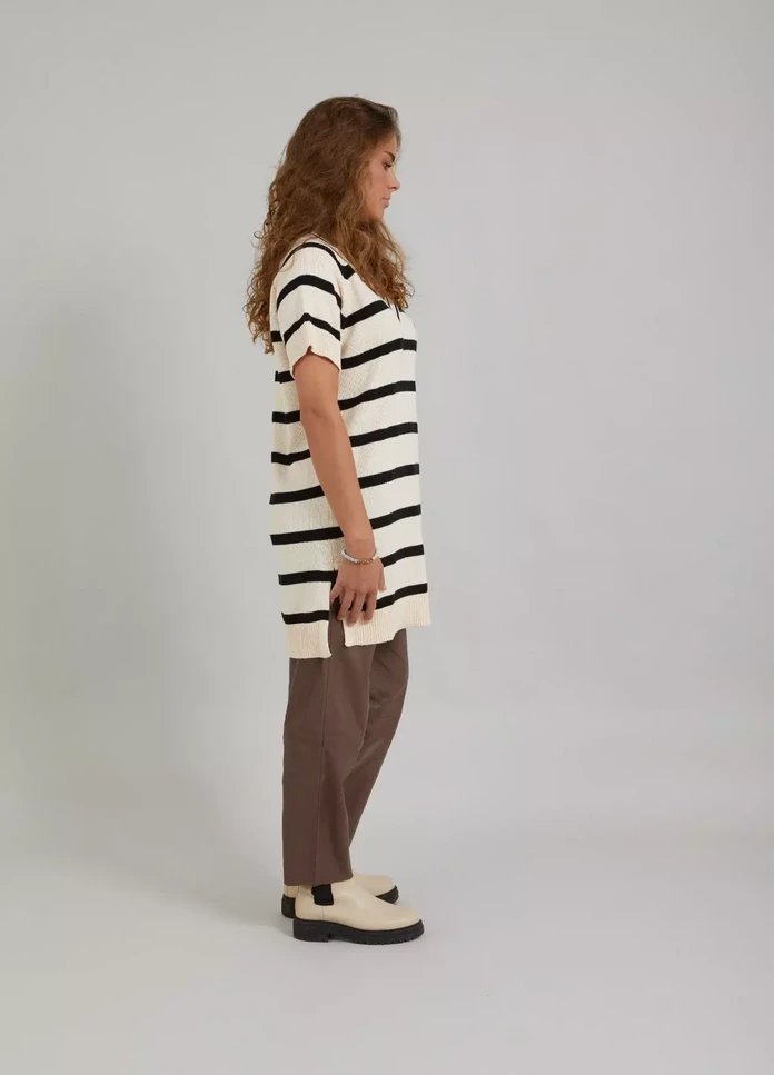 Coster Copenhagen, Long seawool knit vest