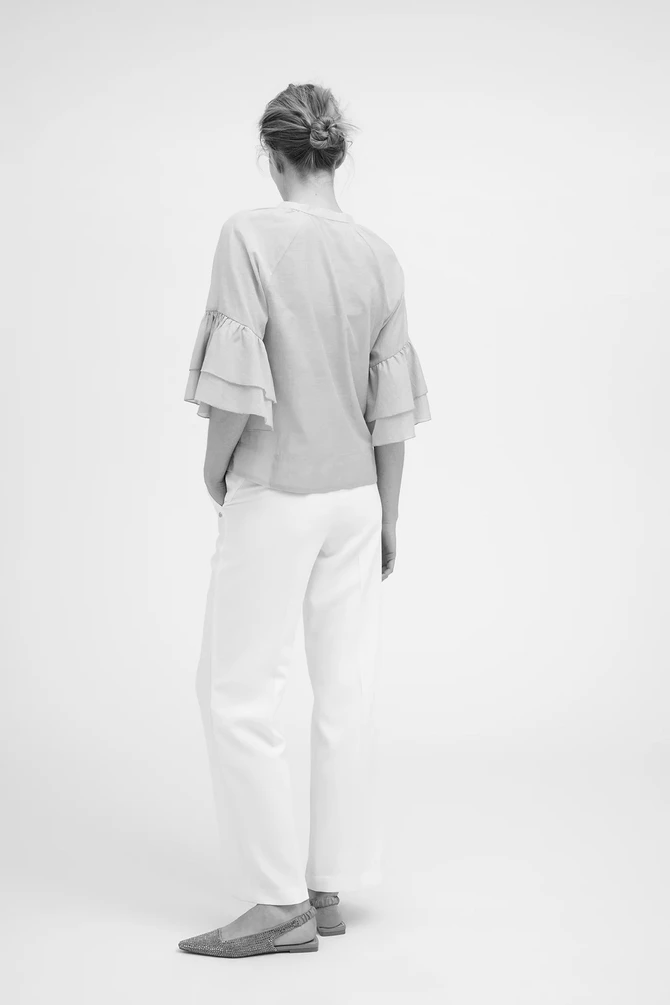 Gustav, Samanta Shirt