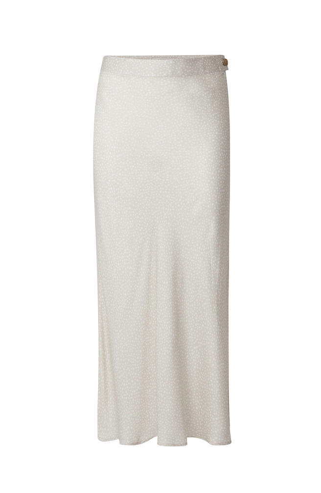 Busnel, Ninna skirt