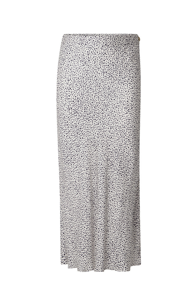 Busnel, Ninna skirt