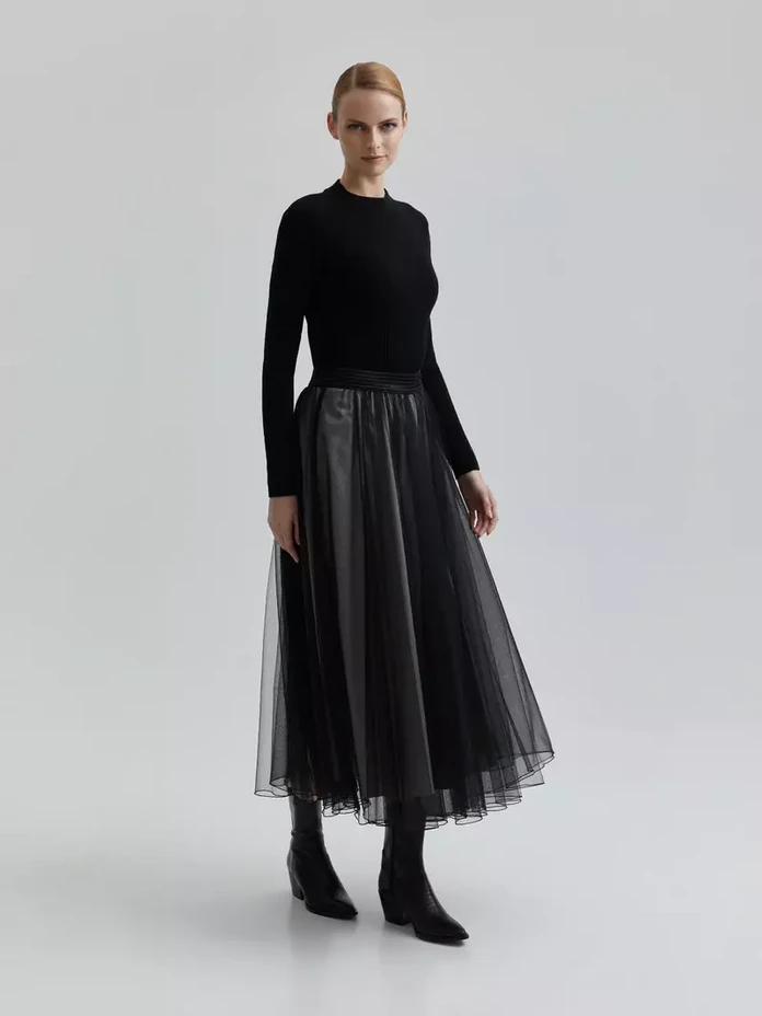 Andiata, Hellen 90V Skirt