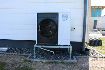 Mitsubishi Electric EcoDan/SHWM120YAA paketti