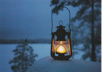Lyhty lumihangessa
