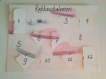 Asiantuntijan kehittämä Rakkauskalenteri © parisuhteeseen