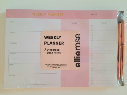 Weekly Planner Pad + 2 Rose Gold -kynää