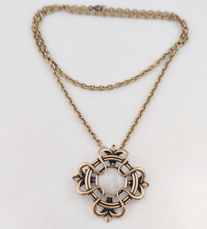 Kalevala Jewelry, ´Lily ´pendant/Brooch + chain, Bronze