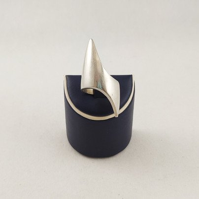 Georg Jensen, Tanska, Sormus Hopeaa