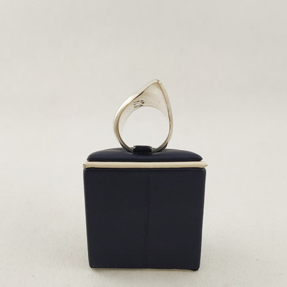 Georg Jensen, Tanska, Sormus Hopeaa