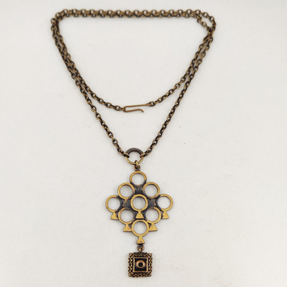 Pentti Sarpaneva , Necklace , Bronze