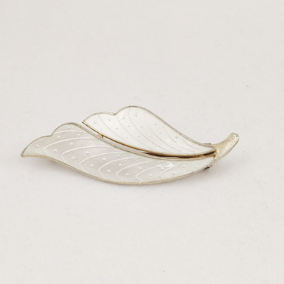 Prestin Kulta- ja kellosepänliike, Kokkola, Finland. Enameled Buckle , Silver