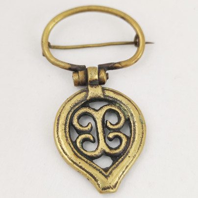 Gorgeous old buckle , Bronze