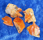 Wulfeniitti raaka oranssi kide n. 1cm, alle1g Marokko