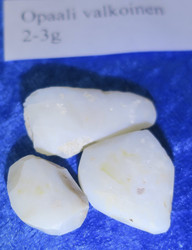 Opaali valkoinen raaka 2-3g Hi126valk