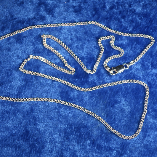 Hopeaketju 38-60cm panssariketju 1.5-2mm. Valitse koko valikosta.