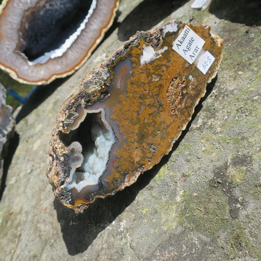 Akaattigeodi 1,9kg 9x18cm pikkuluola 61s Brasilia