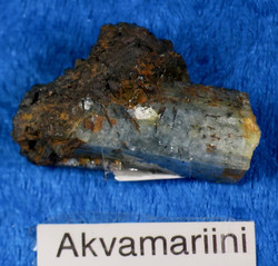 Akvamariini ja musta turmaliini kidesykerö 24g ak127 Namibia