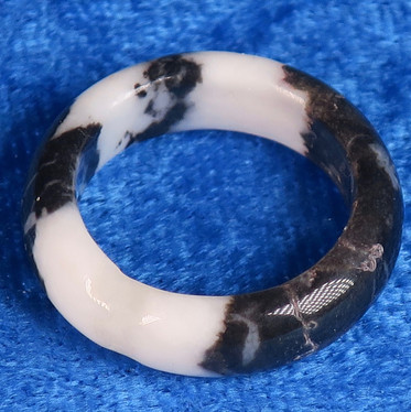 Akaattisormus mustavalkoinen kivisormus, leveys 6mm valitse koko