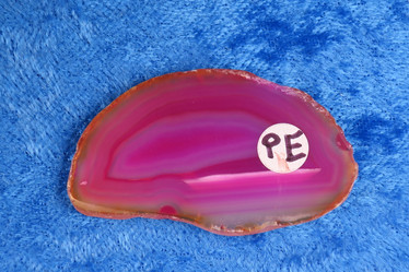 Akaattilevy pinkki 42x26mm nroPE