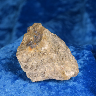Molybdeeni 61g 50x35x30mm Rusko Suomi Hi26B. Katso video