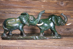 Kiviveistos kaksi elefanttia, verdiittinorsut 1600g Muvez65