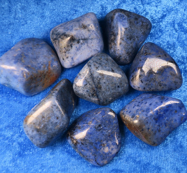 Dumortieriitti 15-20g rumpuhiottu A-lk Mosambik
