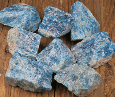 Apatiitti sininen raaka 70-80g Madagaskar