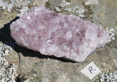 Ametisti  kidesykerö 680g 140x70x50mm Brasilia R