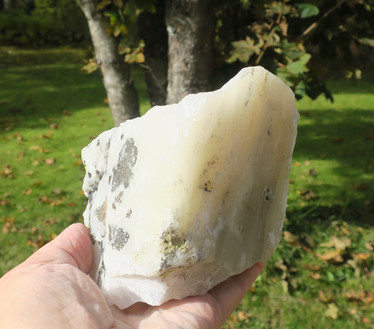 Kvartsiitti sammalkivi 1358g 105x100x85mm Suomi Hi123a