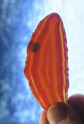Akaattilevy  karneoli 75x30mm oranssi siivu KD