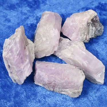 Kunziitti raaka 10-15g Suomi Hi132