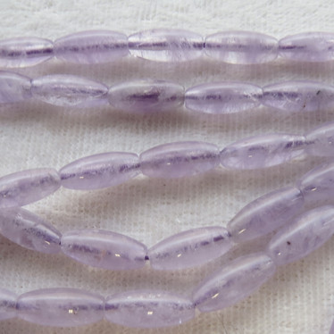 Ametisti vaalea violetti n. 12x4mm riisin mallinen irtohelmi